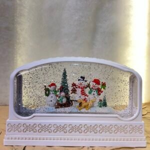 Snowman Family Winter Scene – Glitter Snow Display